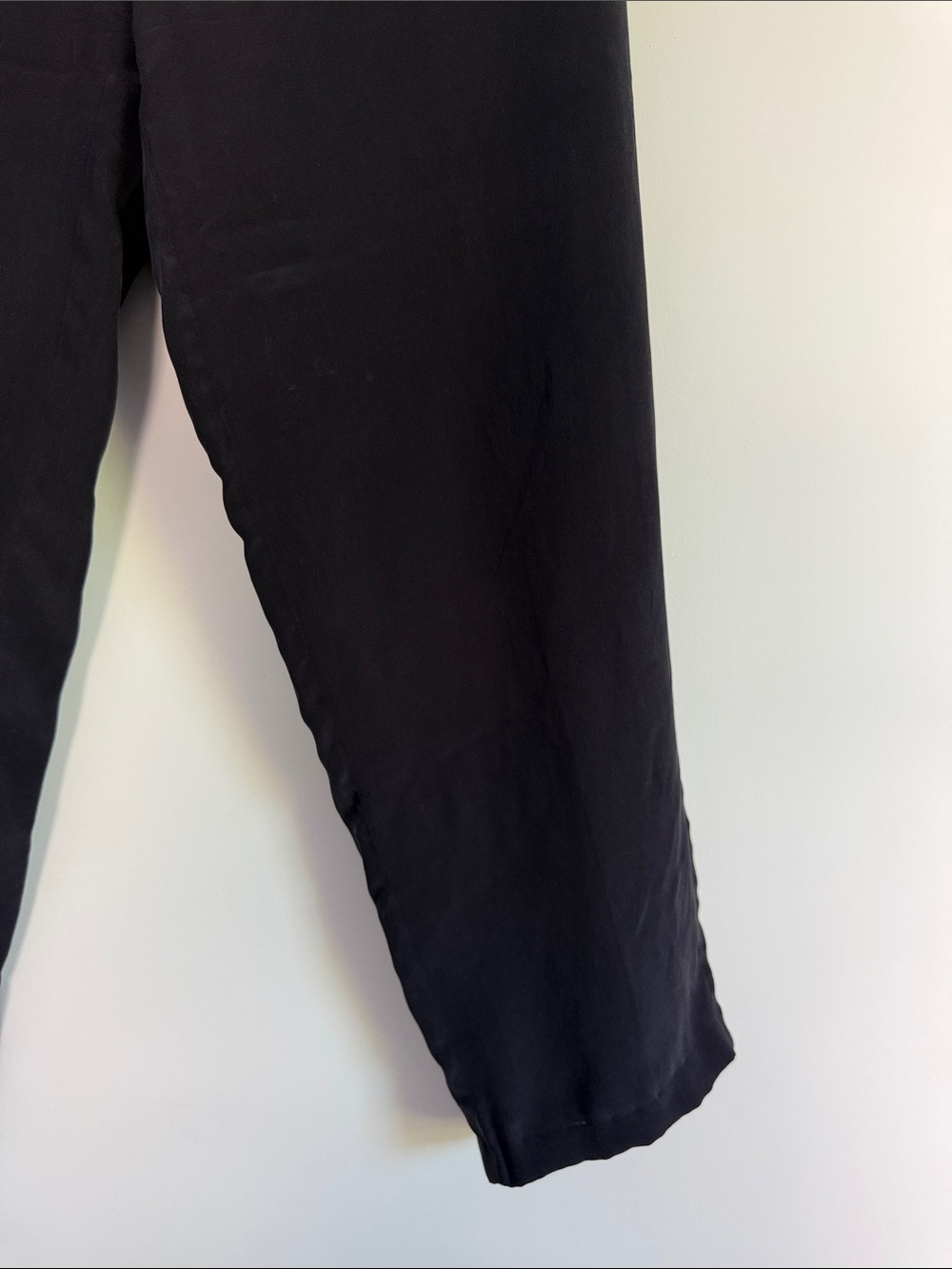 Anna And Frank 100% Silk Black Elastic Waist Straight-Leg Pants - Picture 2 of 8